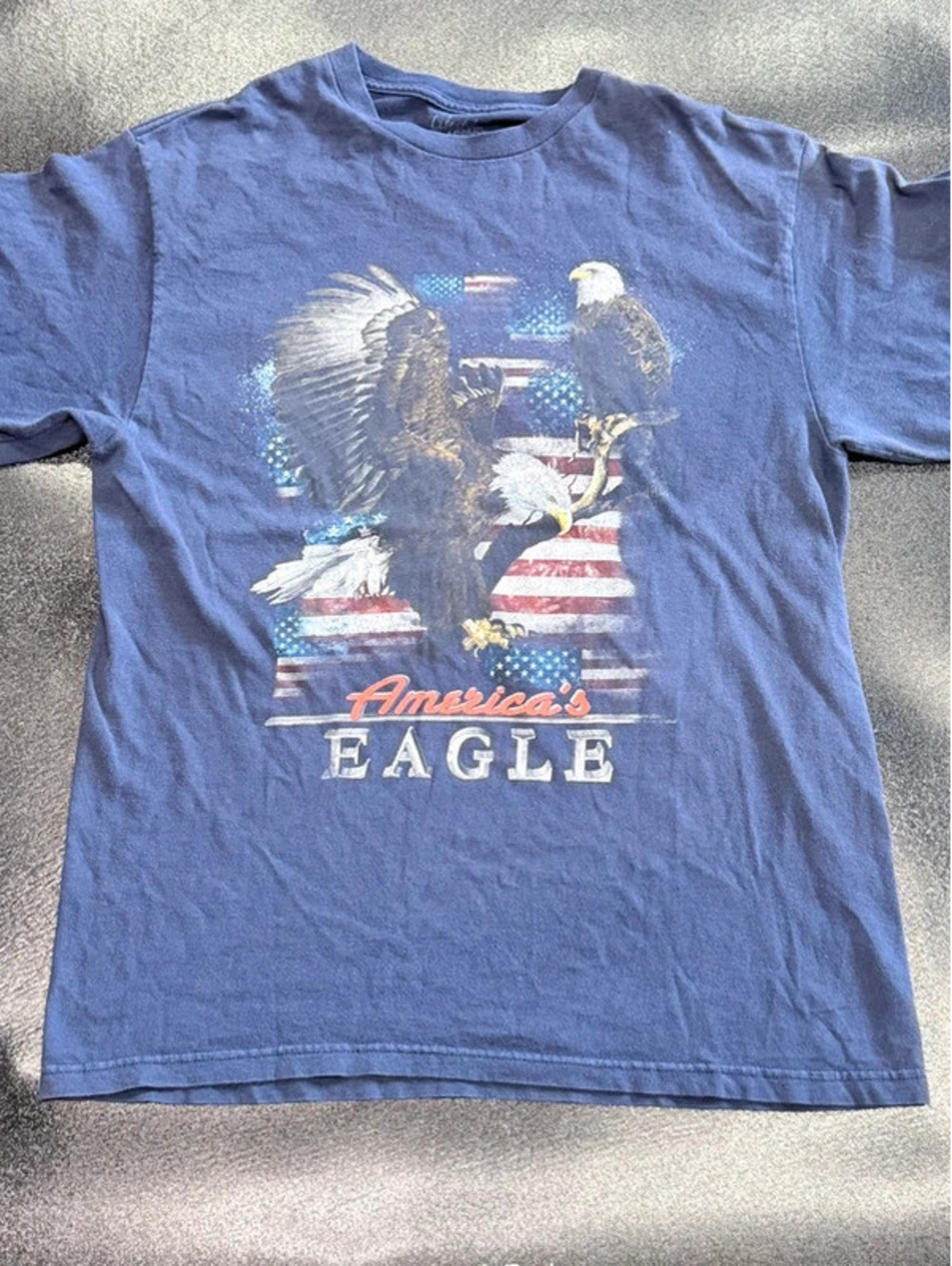 Lifestyle Classics America’s Eagle Patriotic Graphic T-Shirt Size Large 1325